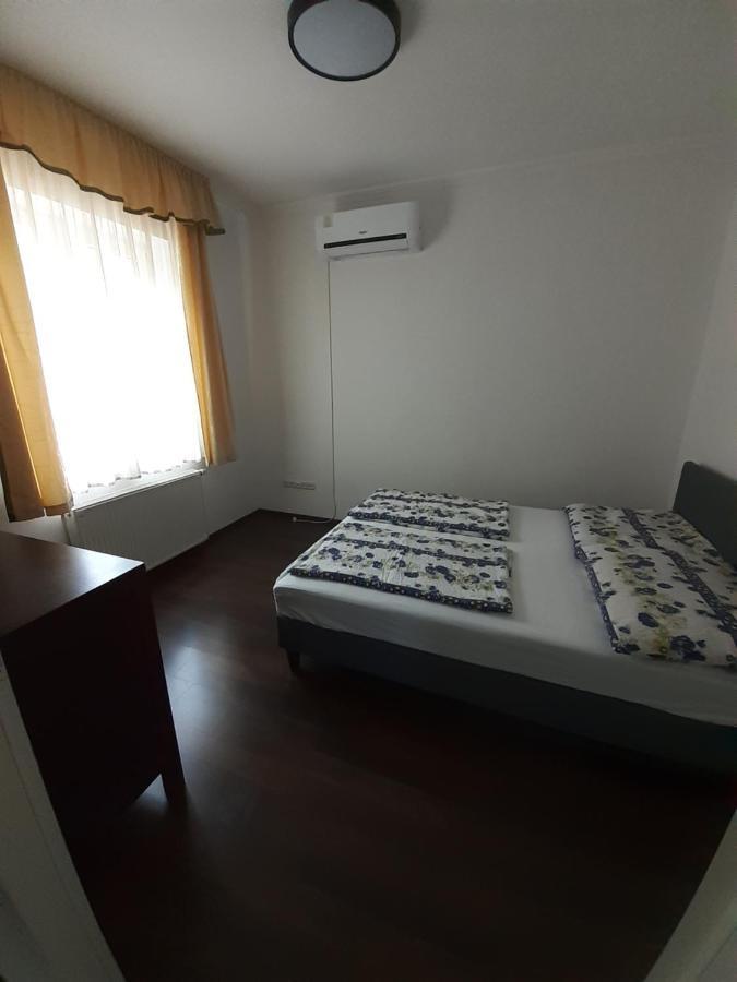 Polonia Apartman Apartamento Egerszalók Exterior foto